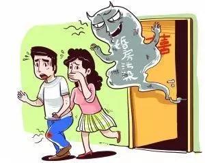 新房入住十天英俊小伙變憔悴不堪，新房裝修后如何除甲醛您必須了解！