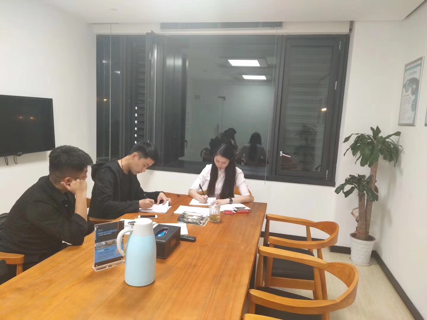 熱烈祝賀馬總、張總簽約創(chuàng)綠家亳州縣級(jí)代理！