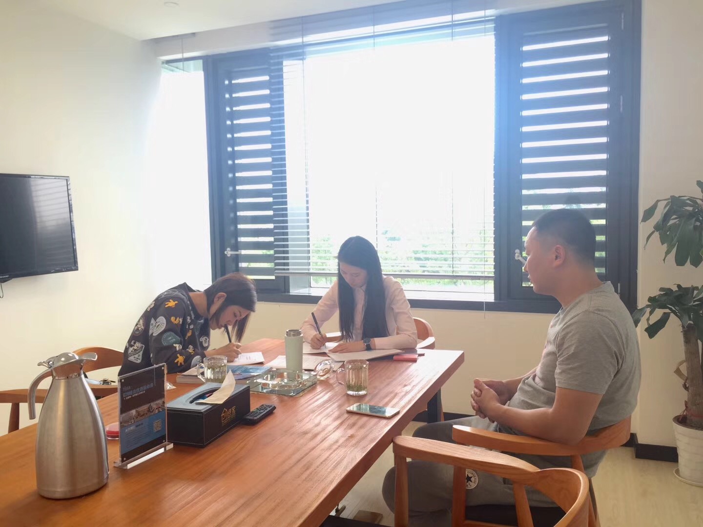 熱烈祝賀寧總簽約創(chuàng)綠家泰安市縣級代理！