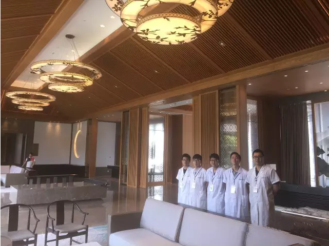 聞所未聞！施工人員治理甲醛居然靠鼻子聞，這樣的假除甲醛公司您還在選嗎？