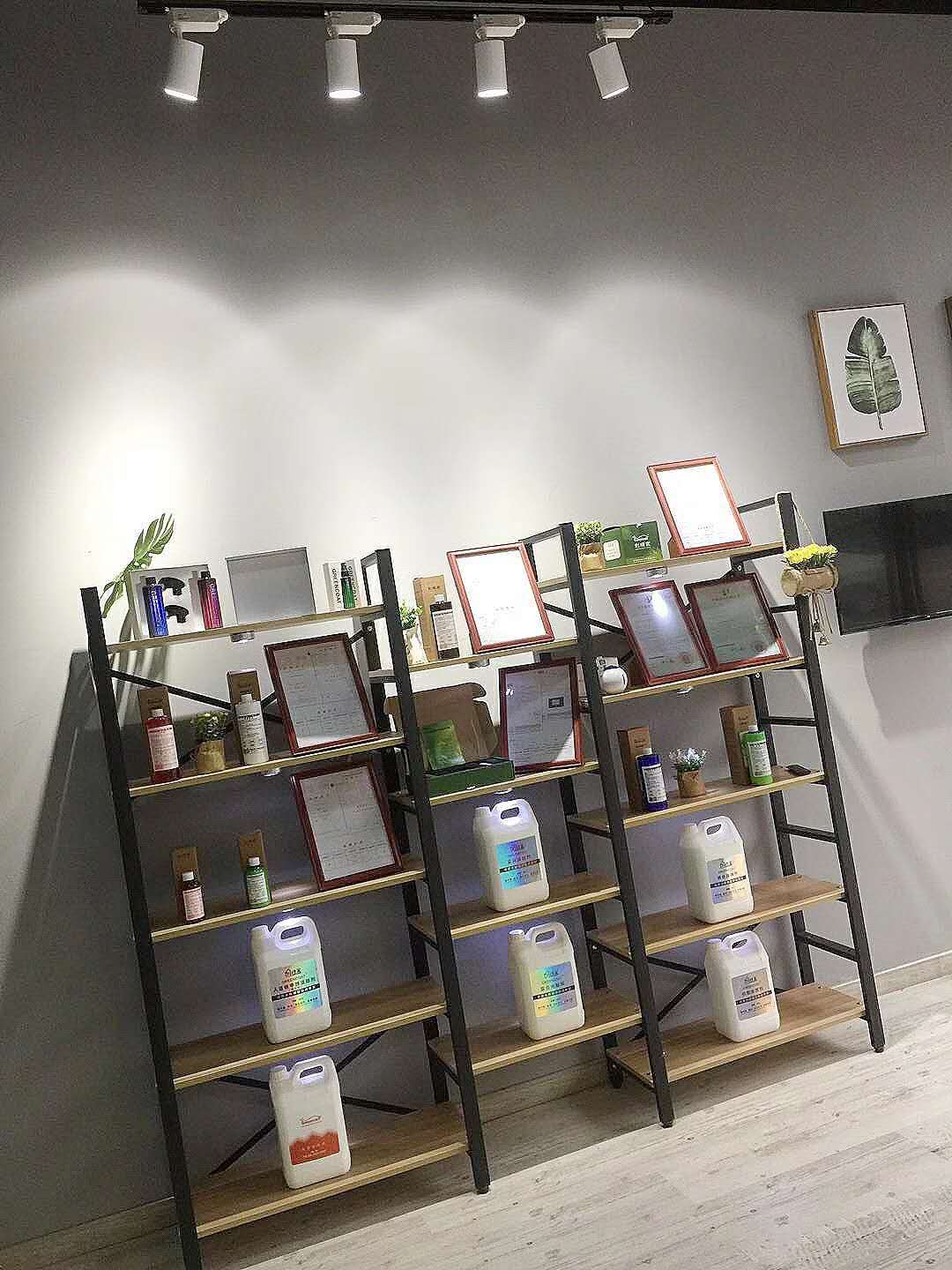 熱烈祝賀創(chuàng)綠家空氣治理峨眉山服務(wù)中心新落成！