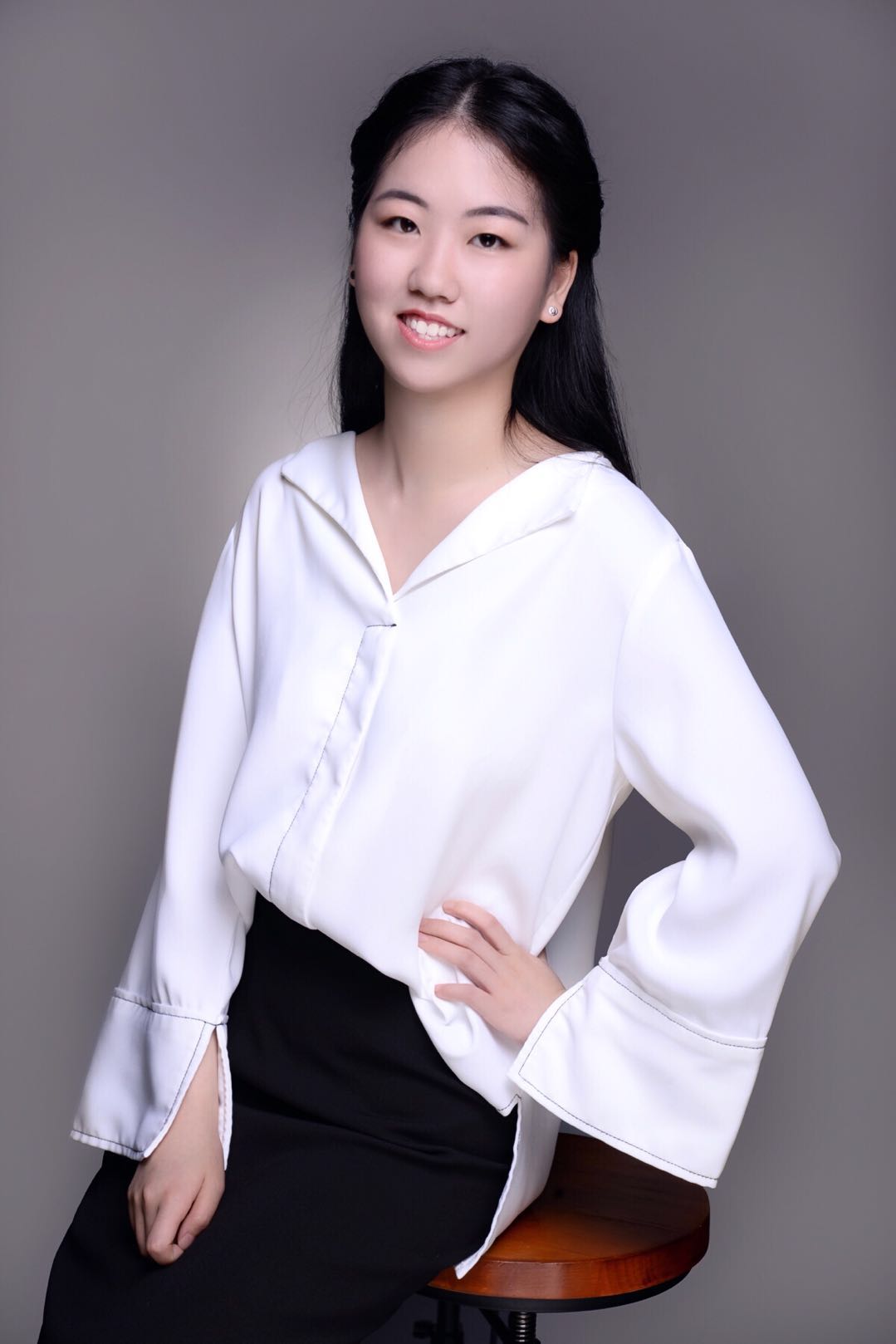 【1月生日會】本月壽星只有美少女，拍圖拍到小編手機內存不夠啦！