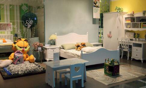 甲醛中毒事件再發(fā)，拿什么保護我們的“花朵”？