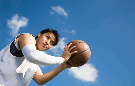 新房裝修后多久可以入?。啃枰兹﹩?？