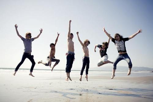 青春是用來奮斗的，除甲醛的青春最美麗！