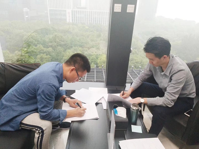 熱烈祝賀寧總簽約創(chuàng)綠家漳州市區(qū)級(jí)代理！