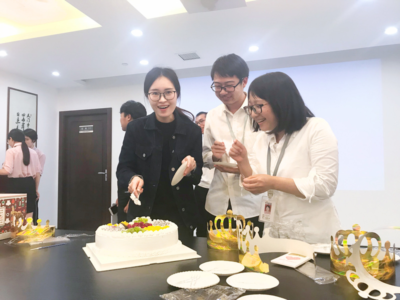 【5月生日會(huì)】這期壽星各個(gè)都可以出C位！