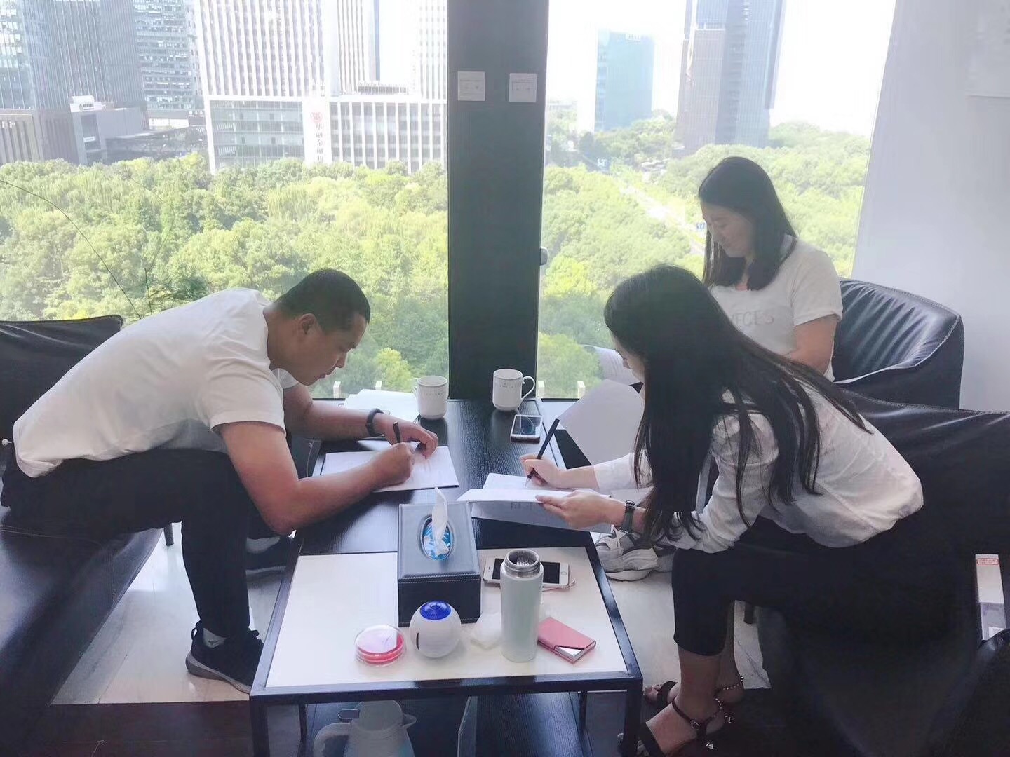 熱烈祝賀申總簽約創(chuàng)綠家白銀市區(qū)級代理！