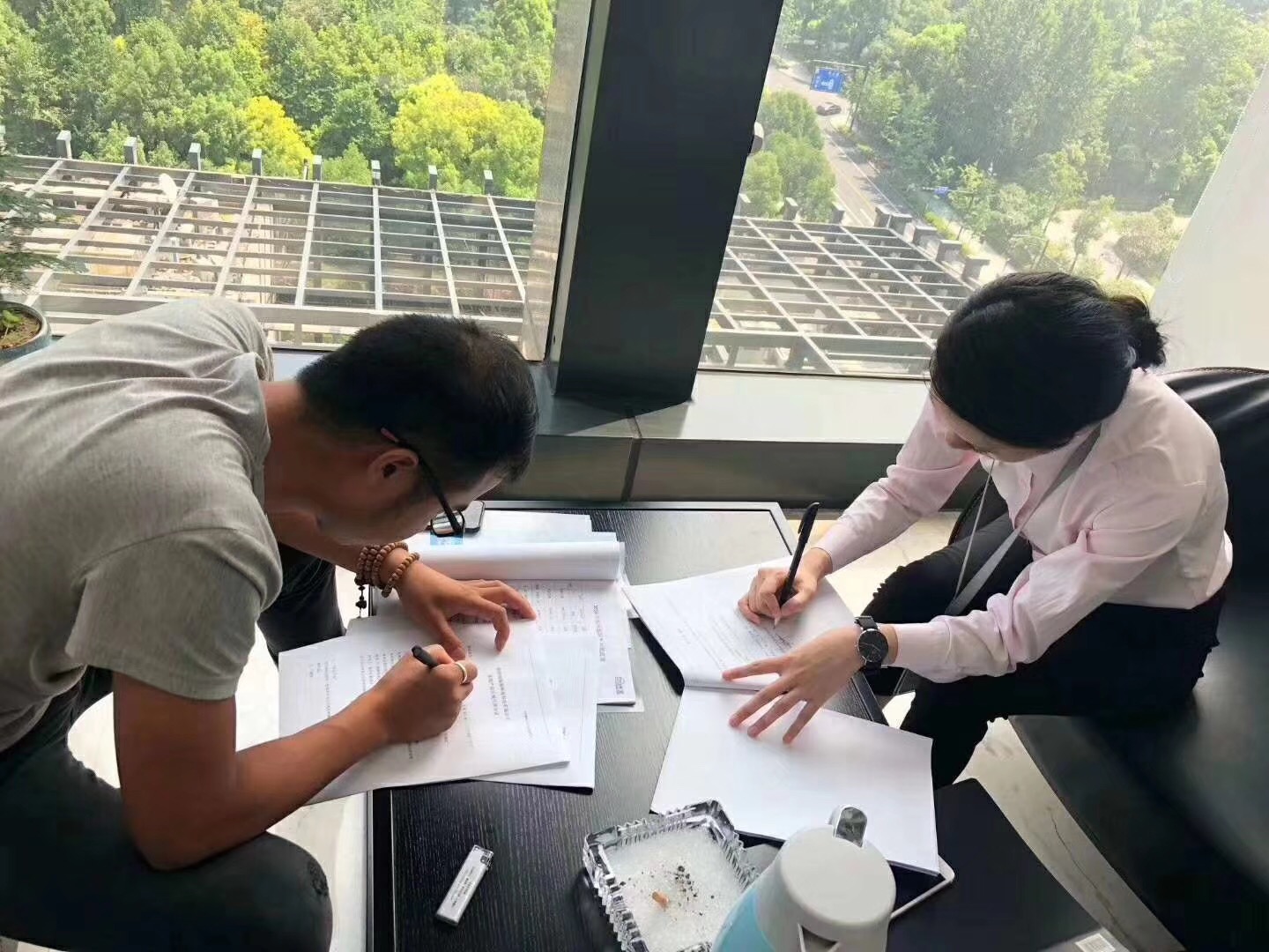 熱烈祝賀楊總簽約創(chuàng)綠家黔東南苗族侗族自治州縣級(jí)代理！