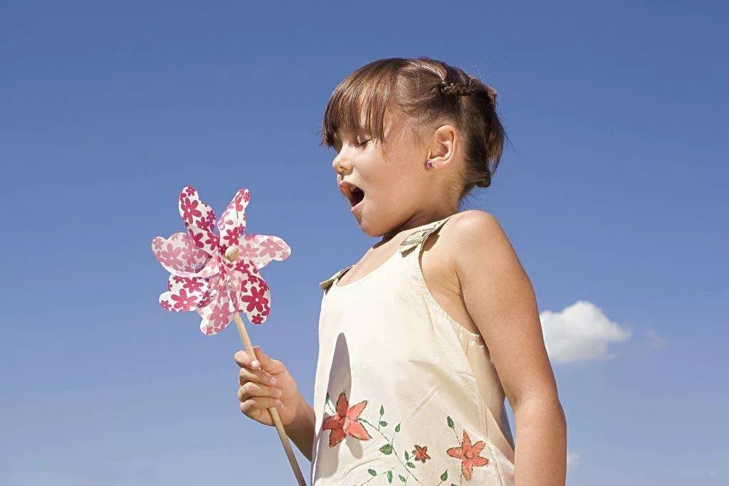 4歲男孩和媽媽辦“婚禮”，真相令人淚崩！