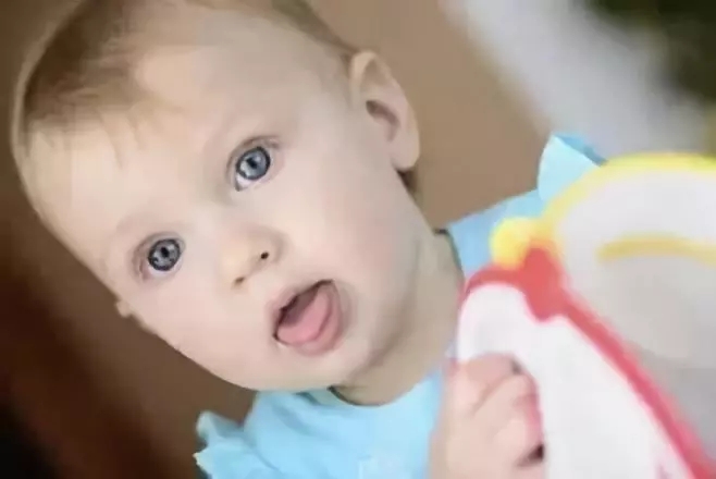 4歲男孩和媽媽辦“婚禮”，真相令人淚崩！