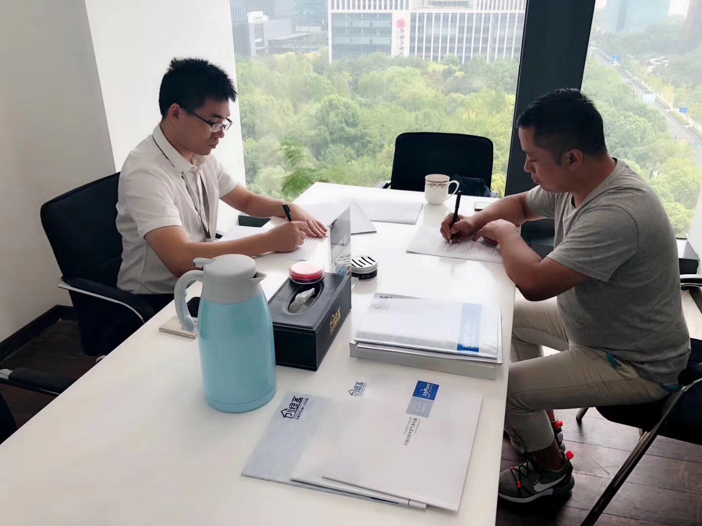 熱烈祝賀蔣總簽約創(chuàng)綠家阜陽市縣級代理！