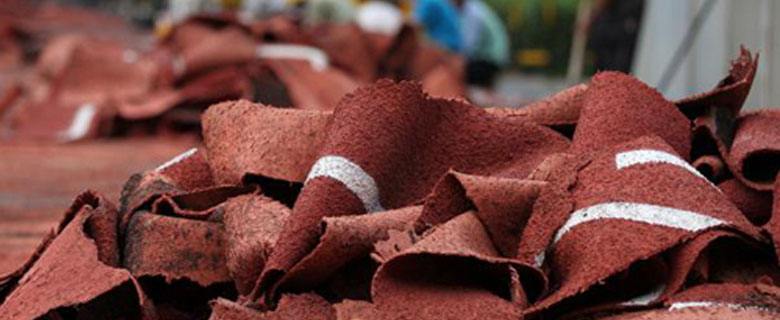 對“毒跑道”說不，中小學塑膠跑道出強制新國標：甲醛不得高于0.4mg