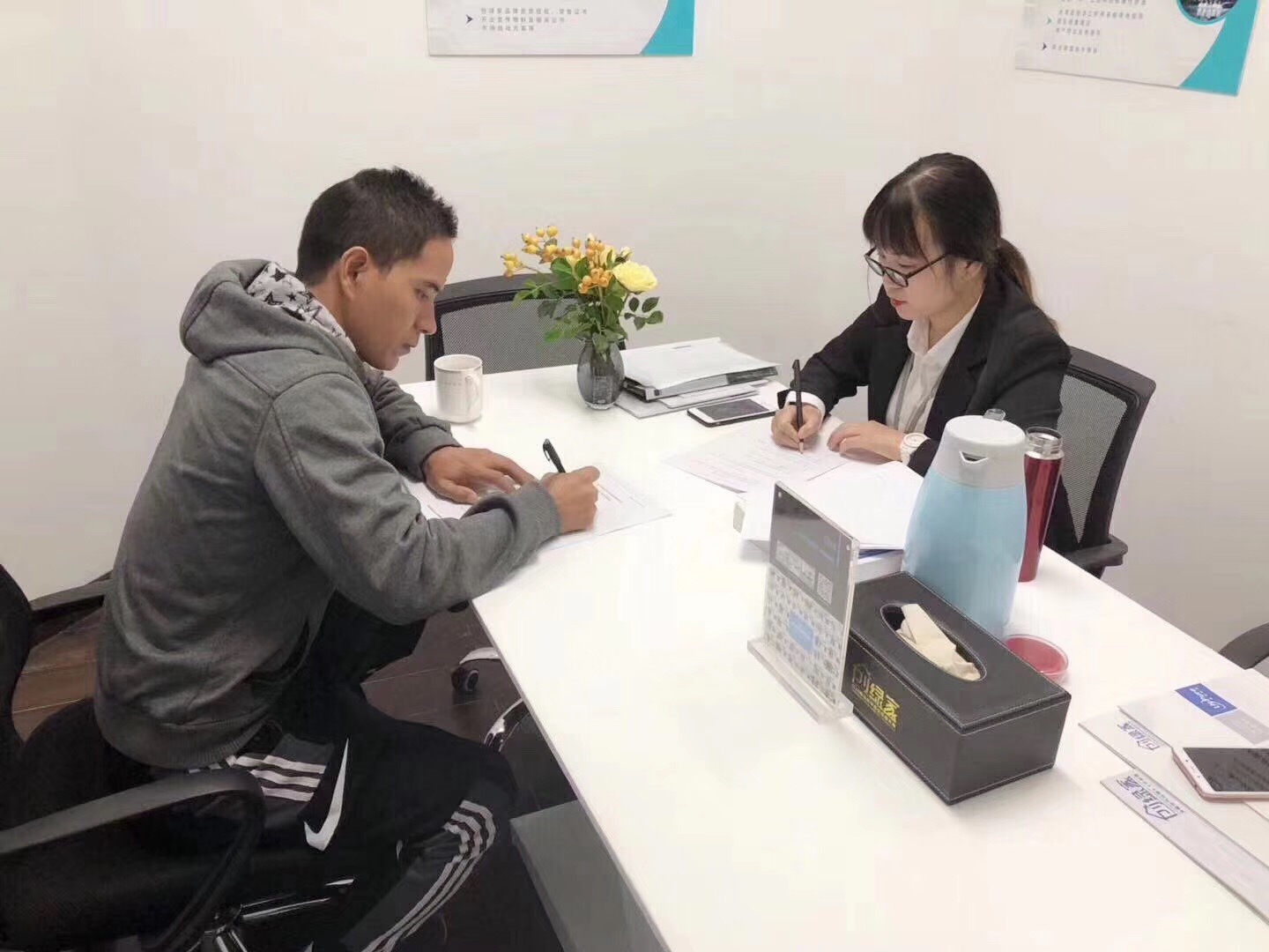 熱烈祝賀陳總簽約創(chuàng)綠家河南省縣級市代理！