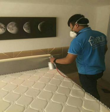 裝修后有異味該怎么除甲醛？