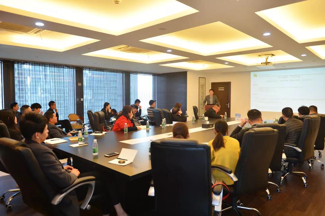 2019年中國凈化委浙江技術(shù)服務指導中心***期“除醛技術(shù)交流峰會”圓滿結(jié)束