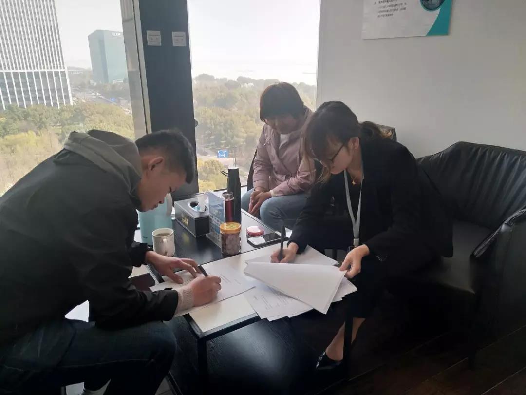 熱烈祝賀周總簽約創(chuàng)綠家山東省菏澤市區(qū)級代理！