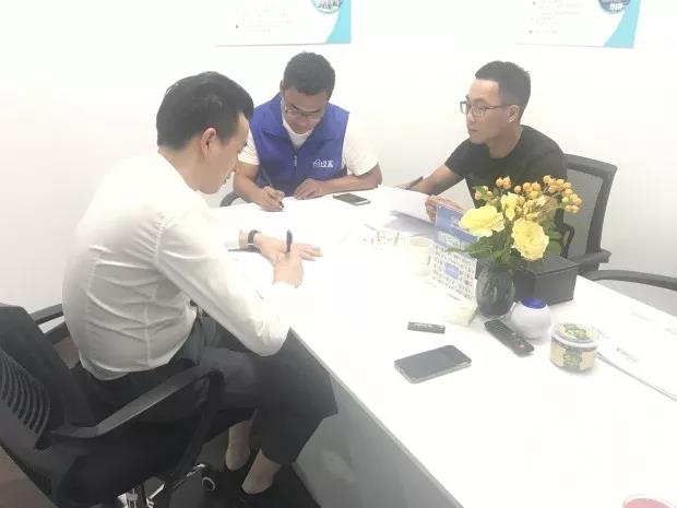 熱烈祝干總簽約創(chuàng)綠家湖北省武漢市區(qū)級代理！