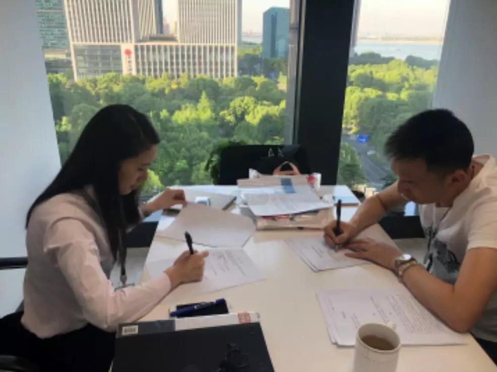 熱烈祝賀陽總簽約創(chuàng)綠家四川省瀘州市區(qū)級代理！