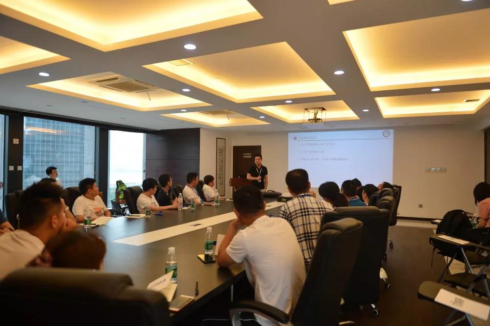 中國(guó)凈化委浙江技術(shù)服務(wù)指導(dǎo)中心2019年第四期“除醛技術(shù)交流峰會(huì)”圓滿(mǎn)結(jié)束