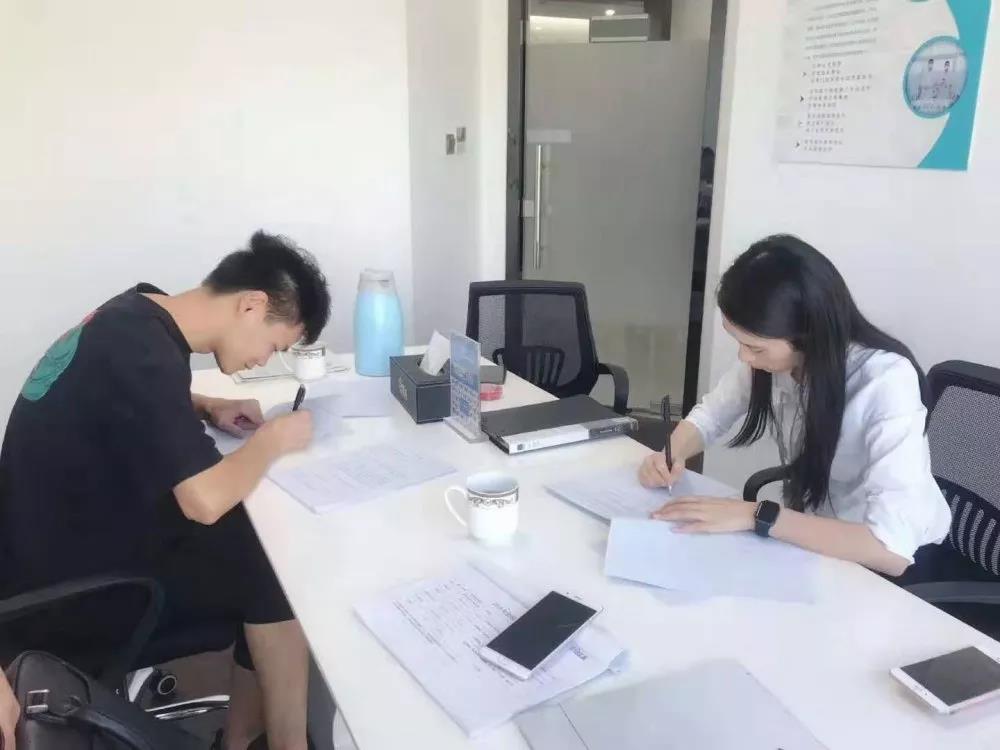 熱烈祝賀劉總簽約創(chuàng)綠家浙江省臺州市區(qū)級代理！