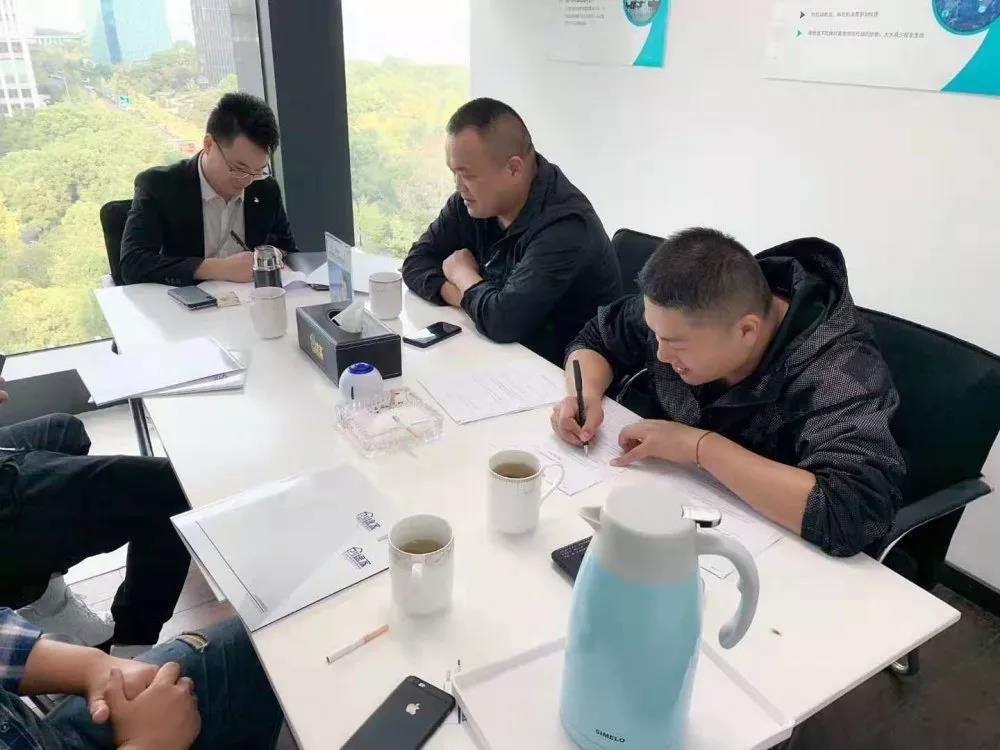 熱烈祝賀張總簽約創(chuàng)綠家浙江省嘉興市縣級代理！