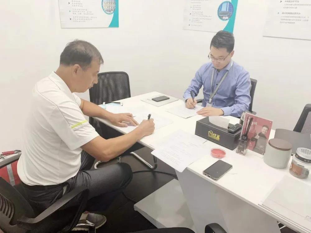 熱烈祝賀肖總簽約創(chuàng)綠家山東省濰坊市區(qū)級代理！