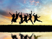 青春是用來奮斗的，除甲醛的青春最美麗！