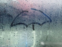 房間潮濕怎么辦！不僅會發(fā)霉還會導(dǎo)致甲醛超標(biāo)