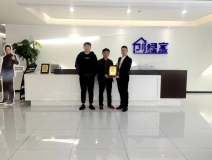 熱烈祝賀胡總簽約創(chuàng)綠家新余市區(qū)級代理！