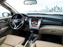 哭笑不得！這三個除甲醛誤解居然讓車內(nèi)甲醛超標嚴重！