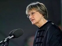 十分鐘閱讀 | 哈佛校長演講：先到你想去的地方，然后再到你應該去的地方。