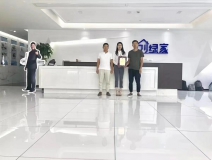 熱烈祝賀俞總、杜總簽約創(chuàng)綠家貴陽市區(qū)級代理！