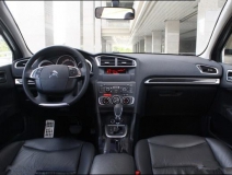 車(chē)內(nèi)空氣污染危害大，教你甲醛治理