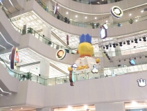 老太商場(chǎng)內(nèi)死亡因甲醛超標(biāo)？法院判商場(chǎng)擔(dān)責(zé)15%