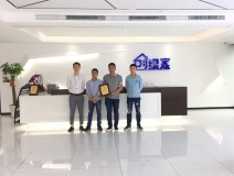 熱烈祝賀楊總、吳總、甘總簽約創(chuàng)綠家長沙市區(qū)級代理！